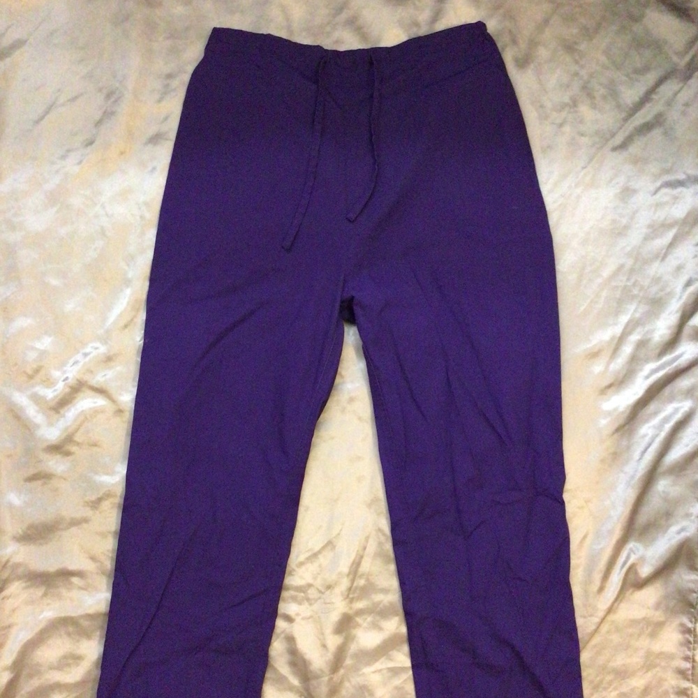 Scrub pants